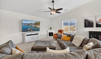 578 Pine Creek Cir, Dayton, NV 89403