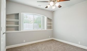 104 Gateway Dr, Alvarado, TX 76009