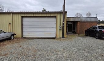 5858 Prospect St, Archdale, NC 27263