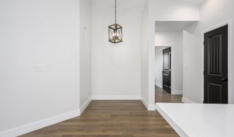 274 N Delaware St B, Chandler, AZ 85225