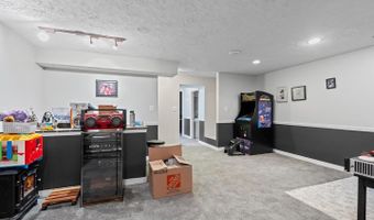 546 JUNE APPLE Ct, Abingdon, MD 21009