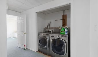 27 Tartaglia St, Johnston, RI 02919