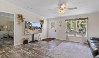 6389 6th Pl, Bell, FL 32619