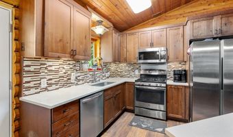 1320 CANYON Rd, Appleton, WA 98602