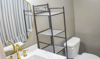 6215 MAY St, Anniston, AL 36206