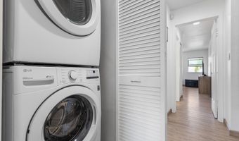 801 Kakala St 1304, Kapolei, HI 96707
