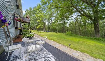 835 Erickson Rd, Ashby, MA 01431