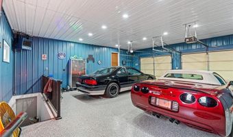 74500 240th St, Albert Lea, MN 56007