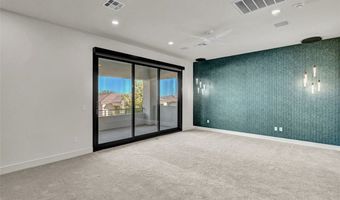 68 Grey Feather Dr, Las Vegas, NV 89135