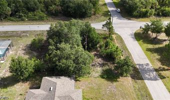 2025 Robert Ave, Alva, FL 33920