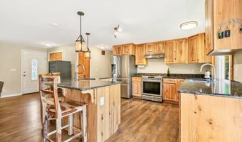 41800 MADRONE St, Springfield, OR 97478