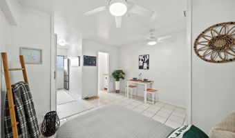 909 University Ave 210, Honolulu, HI 96826