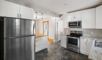 23 Beacon St, Barre, VT 05641