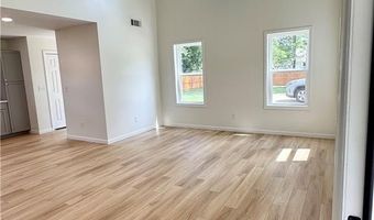 121 Railroad St, Adairsville, GA 30103