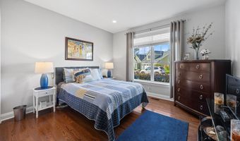 81 Fieldstone Ln 81, Beacon Falls, CT 06403