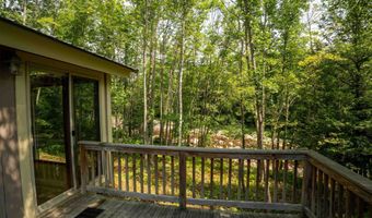 7 River And Pines Condo Rd, Bartlett, NH 03812