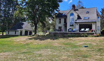 5 Hillwinds North Rd, Brattleboro, VT 05301