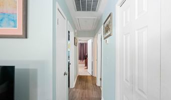 1 Country Manor Rd, Beaufort, SC 29906
