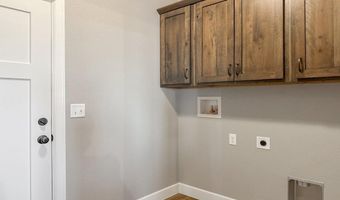 1862 GOLDEN LARK Trl, Cheyenne, WY 82009