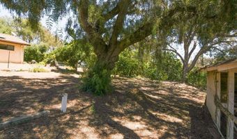 3096 Coral Tree Ln, Fallbrook, CA 92028