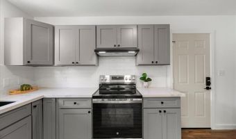 640 Lihau Pl Unit B, Haiku, HI 96708