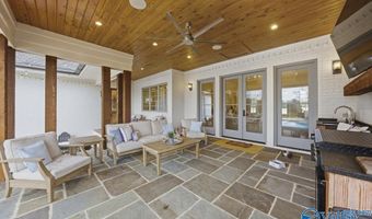 2582 S Broad St, Albertville, AL 35950