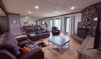 621 Hwy 62 W, Ash Flat, AR 72513