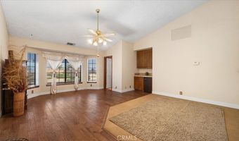 13889 Olathe Rd, Apple Valley, CA 92307