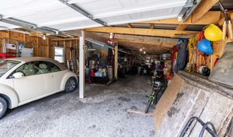 279 Hunter North Rd, Alburgh, VT 05440