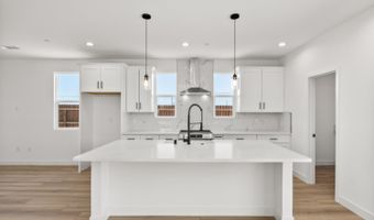 8248 Willow Ave, California City, CA 93505