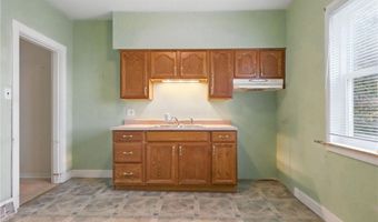 324 Allen St, Allentown, PA 15210