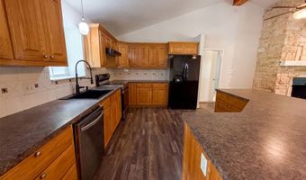 205 Private Road 6980, Alba, TX 75410