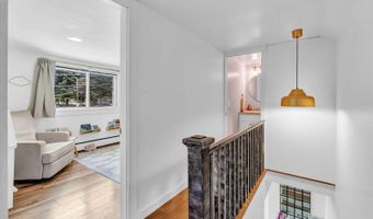 385 Essex St, Bangor, ME 04401