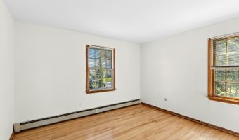 181 Demorest Ave, Avenel, NJ 07001