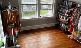 21 Washburn Ave, East Providence, RI 02916