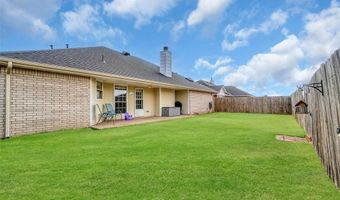 2933 Laurel Cir, Altus, OK 73521