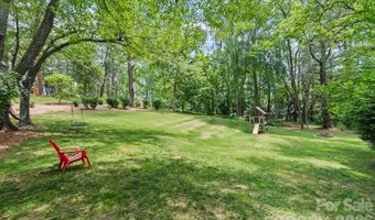 16 Chipping Green Dr, Arden, NC 28704