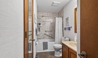 8451 Cedar Ln, Wisconsin Rapids, WI 54494