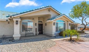 16501 Menahka Rd, Apple Valley, CA 92307
