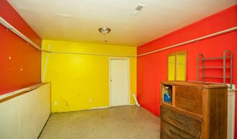 342 S Monroe St, Alderson, WV 24910