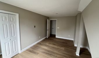 106 Stearns St 3rd floor, Bristol, CT 06010