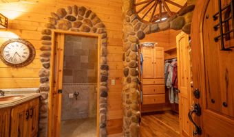 2430 N 48th St, Wisconsin Rapids, WI 54494