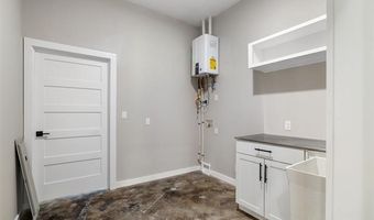 816 W Brewer, McAlester, OK 74501