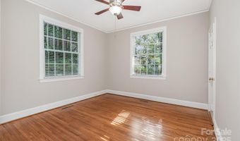1809 The Plaza None, Charlotte, NC 28205