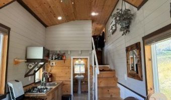 111 Printz St, Bearcreek, MT 59007