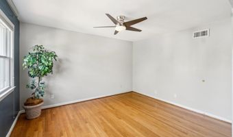 2021 S LANGLEY St, Arlington, VA 22204