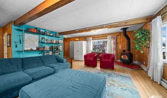 8024 Wisteria St, Anchorage, AK 99502