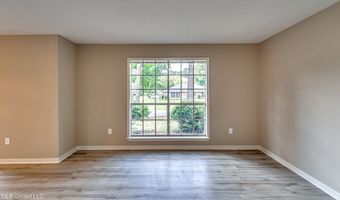 107 Woodgate Dr, Brandon, MS 39042