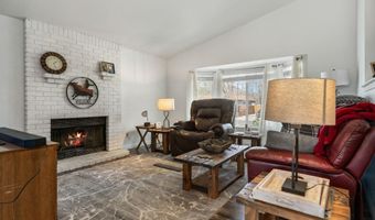 119 River Village Cir, Dayton, NV 89403