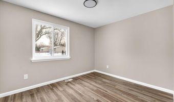 12 Faust Ct, Ann Arbor, MI 48108